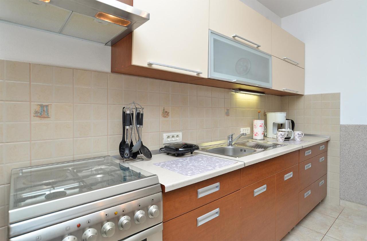 Apartment Jadranko 1761 Peroj Zewnętrze zdjęcie