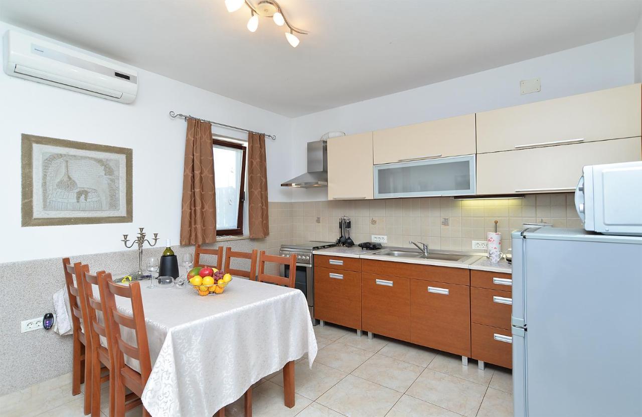 Apartment Jadranko 1761 Peroj Zewnętrze zdjęcie