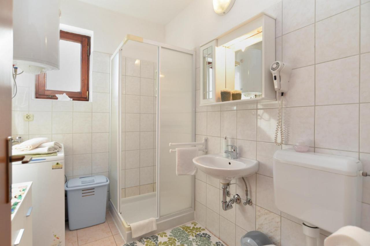 Apartment Jadranko 1761 Peroj Zewnętrze zdjęcie